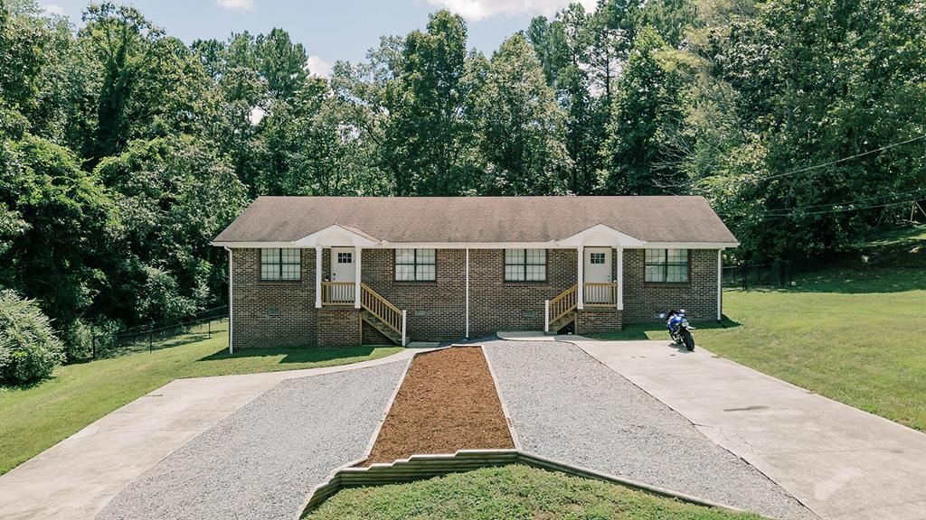 117 Shadowrock Dr, Tunnel Hill, GA 30755