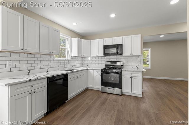 14190 Pierson Street, Detroit, MI 48223