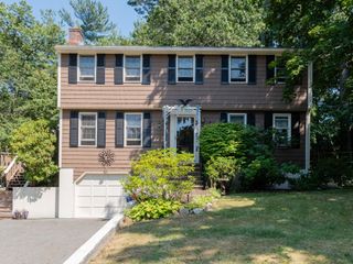 12 Ridgeway Ave, Billerica, MA 01821