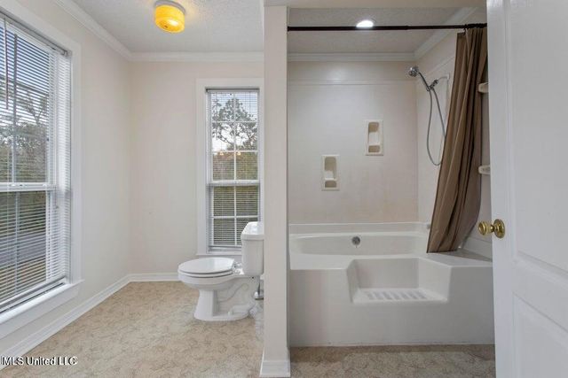 103 Red Wing Cove, Ocean Springs, MS 39564