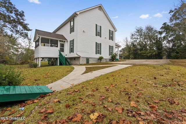 103 Red Wing Cove, Ocean Springs, MS 39564