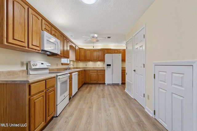 103 Red Wing Cove, Ocean Springs, MS 39564