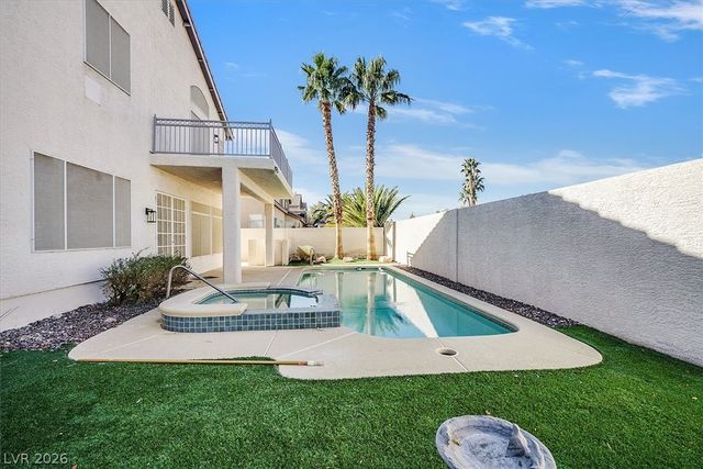 2008 Trailside Village Avenue, Henderson, NV 89012