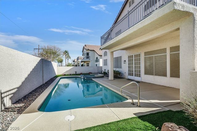 2008 Trailside Village Avenue, Henderson, NV 89012