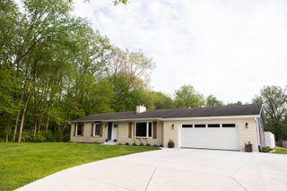 3896 W Small Road, La Porte, IN 46350