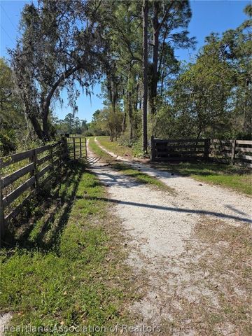 1991 Rosalie Lake Road, Lake Wales, FL 33898