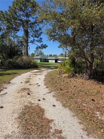 1991 Rosalie Lake Road, Lake Wales, FL 33898