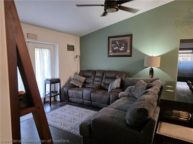 1991 Rosalie Lake Road, Lake Wales, FL 33898