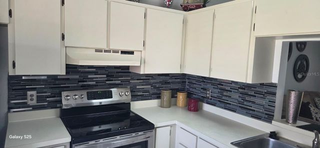 9910 BURL WAY, Orlando, FL 32817