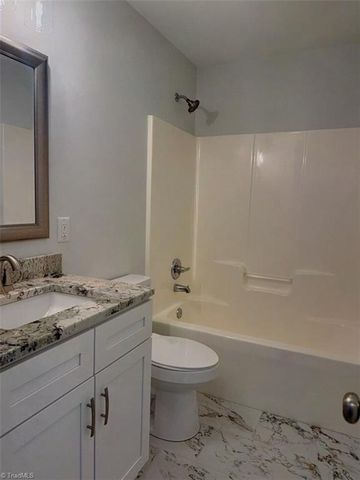 5828 Huckleberry Court, Winston-salem, NC 27105