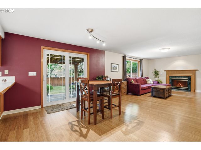 606 Ne 148TH St, Vancouver, WA 98685