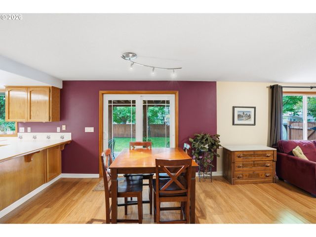 606 Ne 148TH St, Vancouver, WA 98685