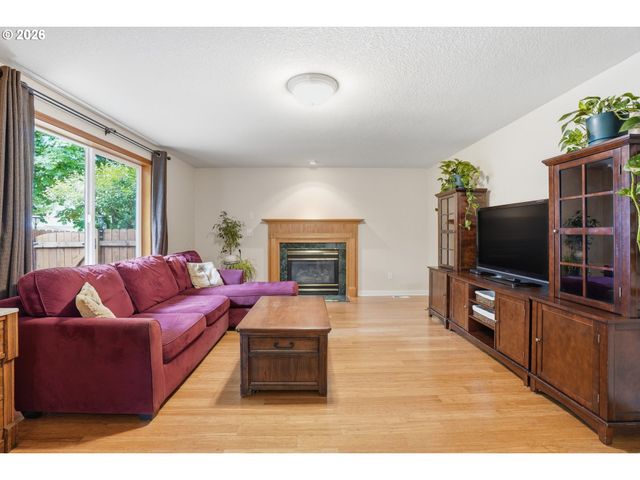 606 Ne 148TH St, Vancouver, WA 98685