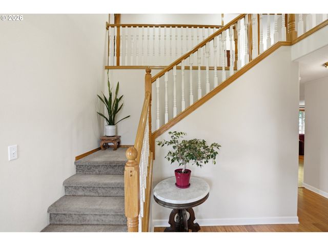 606 Ne 148TH St, Vancouver, WA 98685
