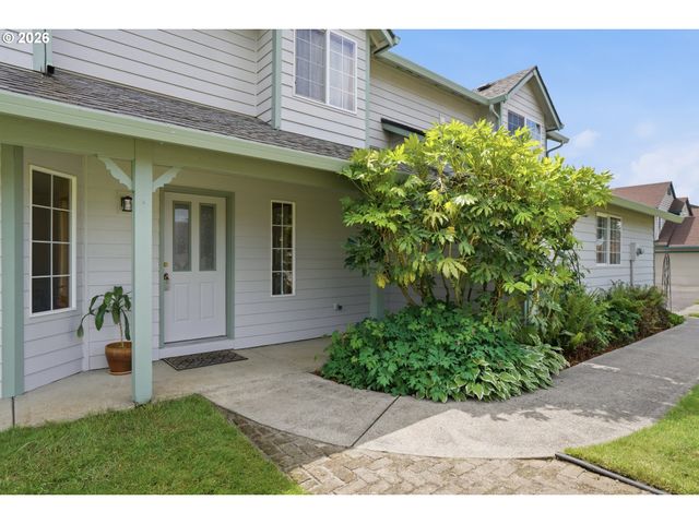 606 Ne 148TH St, Vancouver, WA 98685