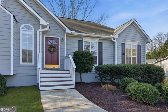 2240 Mcbrayer Court, Cumming, GA 30028