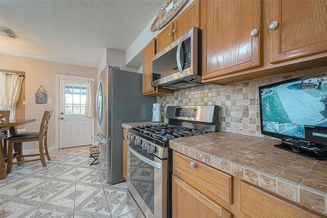 4603 Daisy Meadow Drive, Katy, TX 77449