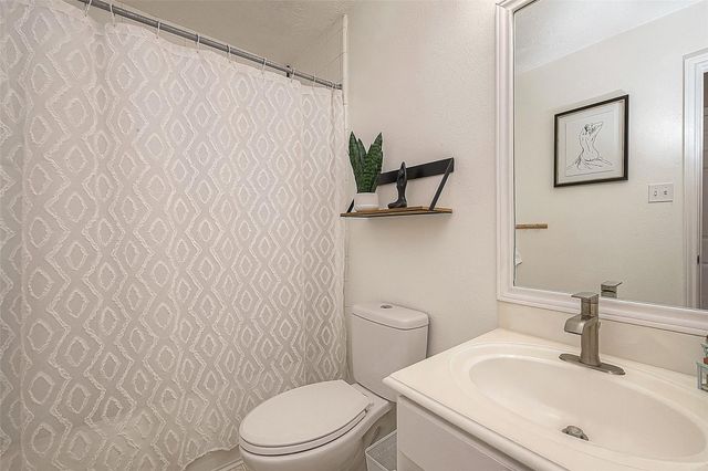 4603 Daisy Meadow Drive, Katy, TX 77449