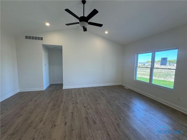 5047 Noah Lane, Oregon, OH 43616