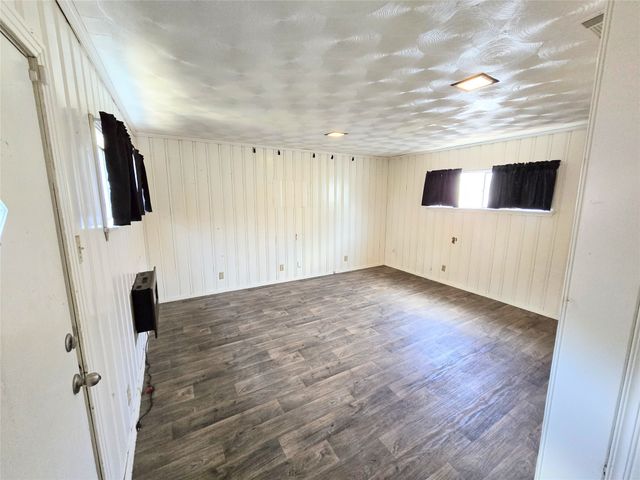 3103 Elsie Faye Heggins Street, Dallas, TX 75215