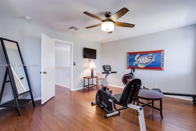 1280 Majesty Ter, Weston, FL 33327