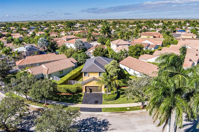 1280 Majesty Ter, Weston, FL 33327