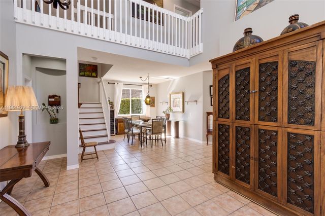 1280 Majesty Ter, Weston, FL 33327