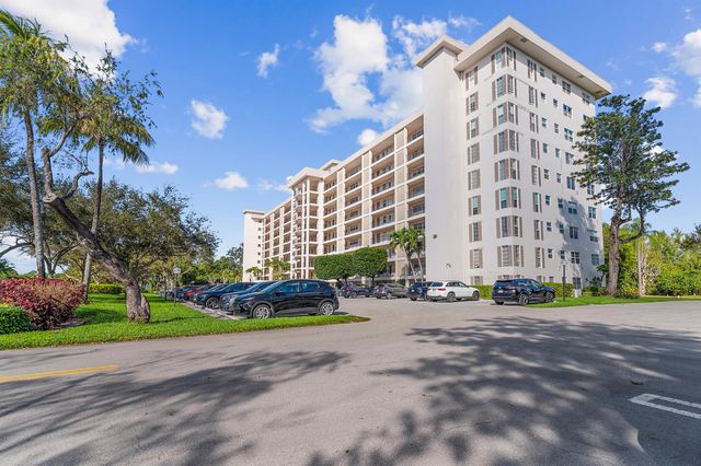 3250 N Palm Aire Drive 904, Pompano Beach, FL 33069