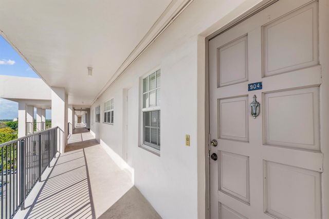 3250 N Palm Aire Drive 904, Pompano Beach, FL 33069