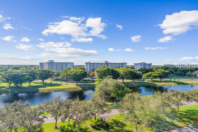 3250 N Palm Aire Drive 904, Pompano Beach, FL 33069