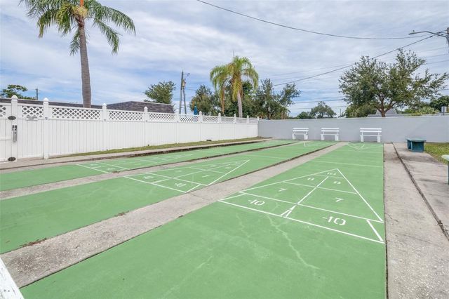13940 ANONA HEIGHTS DRIVE 70, Largo, FL 33774