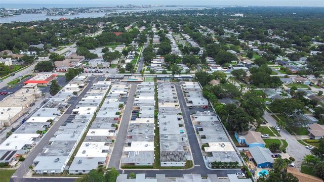 13940 ANONA HEIGHTS DRIVE 70, Largo, FL 33774