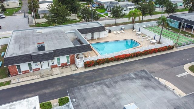13940 ANONA HEIGHTS DRIVE 70, Largo, FL 33774