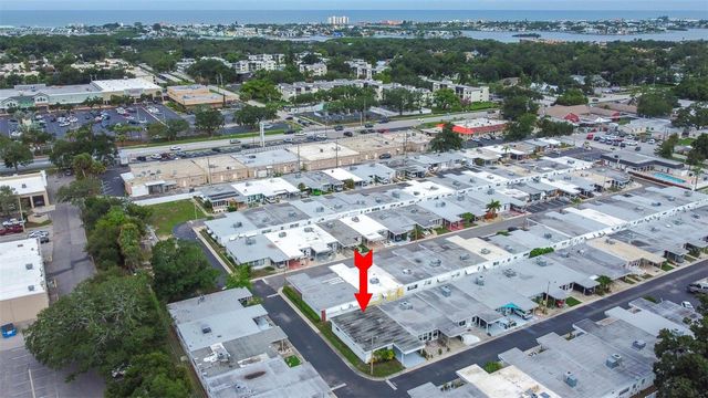 13940 ANONA HEIGHTS DRIVE 70, Largo, FL 33774