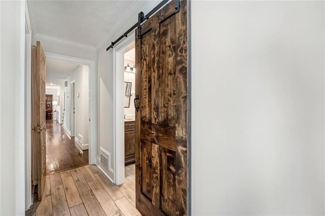 9635 Red Bird Lane, Johns Creek, GA 30022