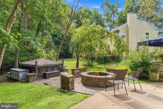 15 RAVENSWOOD WAY, Sewell, NJ 08080