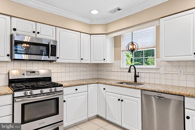15 RAVENSWOOD WAY, Sewell, NJ 08080