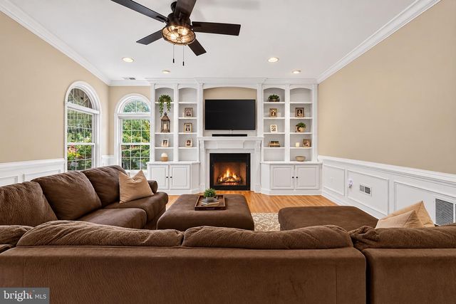 15 RAVENSWOOD WAY, Sewell, NJ 08080
