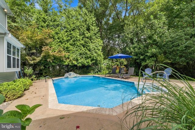 15 RAVENSWOOD WAY, Sewell, NJ 08080