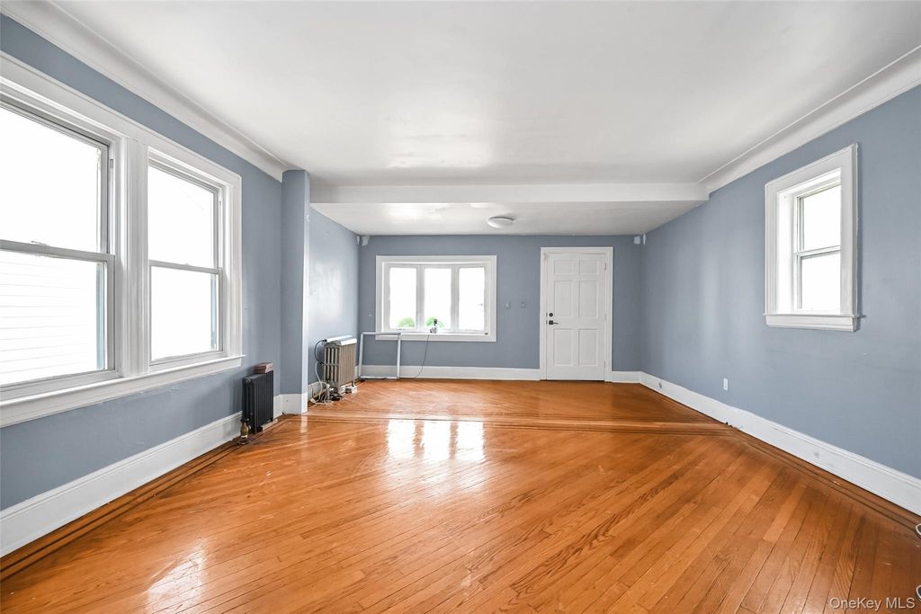 89-18 220th Street, Queens Village, NY 11427 — photo 2
