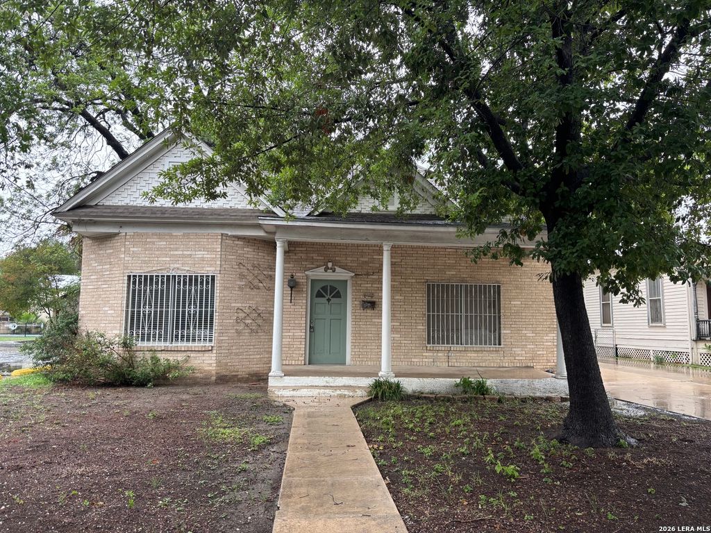 1021 S Alamo, San Antonio, TX 78210