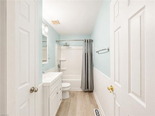 2021 Tidemill Haven Ln LN, Hayes, VA 23072