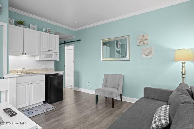 602 W Ft Macon Road 148, Atlantic Beach, NC 28512