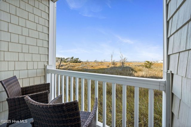 602 W Ft Macon Road 148, Atlantic Beach, NC 28512