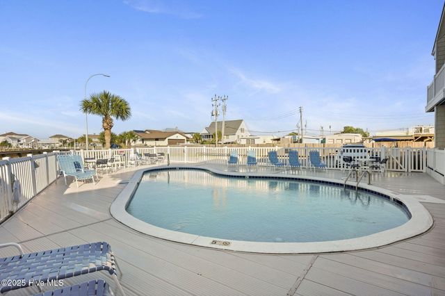 602 W Ft Macon Road 148, Atlantic Beach, NC 28512