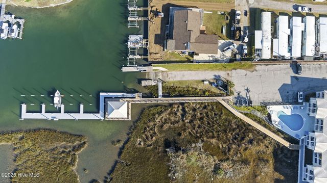 602 W Ft Macon Road 148, Atlantic Beach, NC 28512