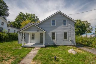 36 South HAMILTON Street, Elbridge, NY 13080