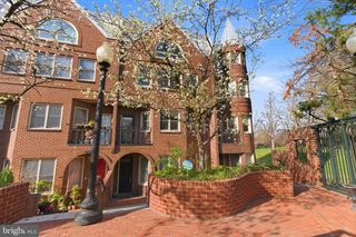 1215 28TH ST NW #L4, Washington, DC 20007