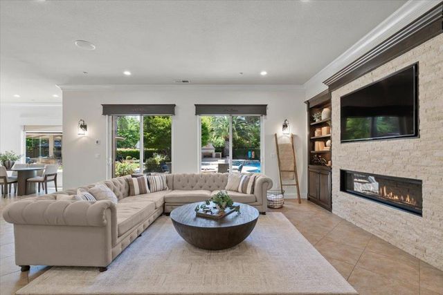1887 Shafer Avenue, Morgan Hill, CA 95037