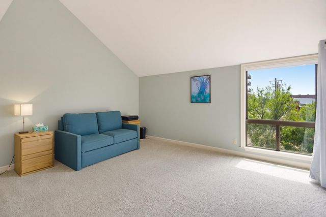 369 Riverbluff Pl Apt 3, Memphis, TN 38103